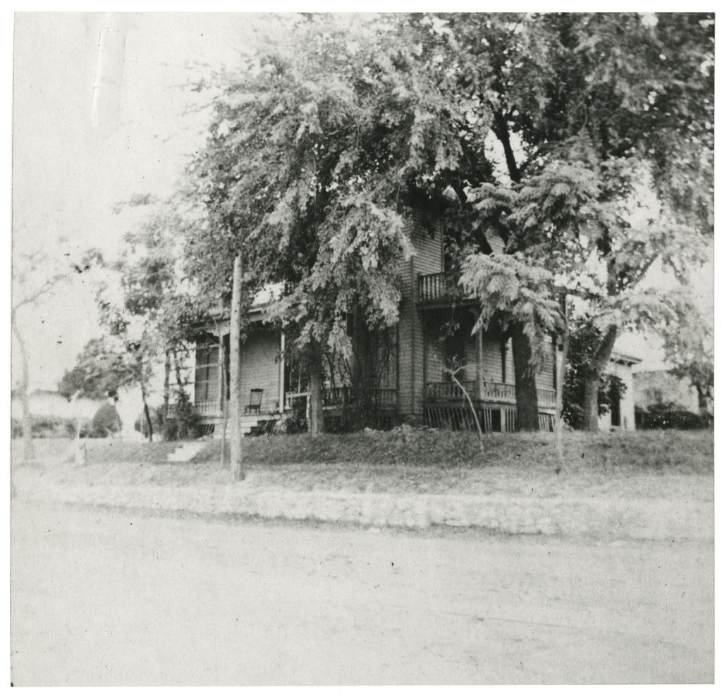 weed house 1900